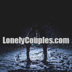 lonelycoupleslogo